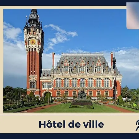 * The Gold Time * Confort * Centre-ville アパート